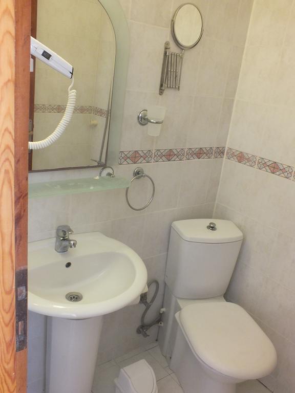 Hotel Dorukhan Kuşadası Phòng bức ảnh