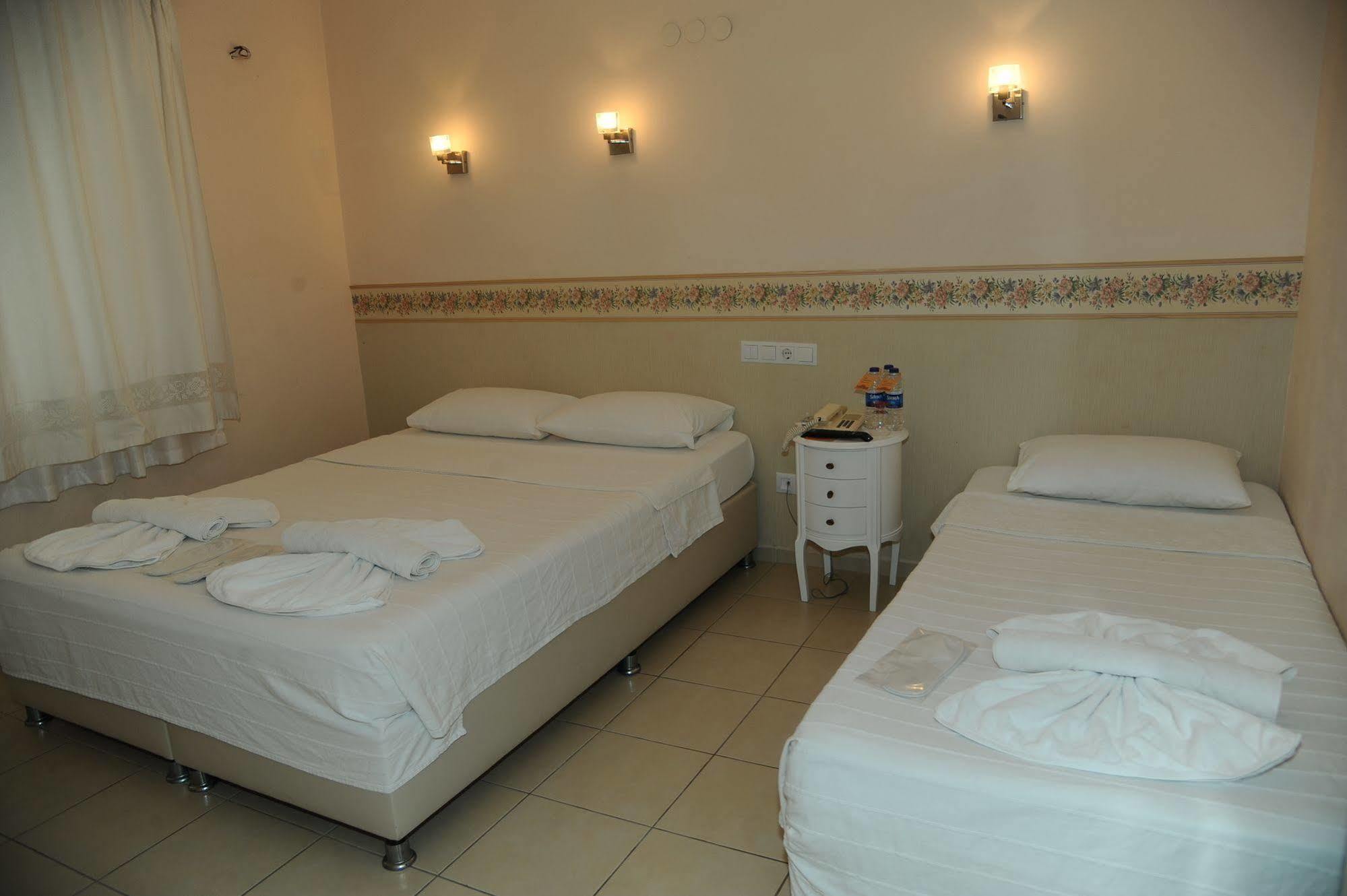 Hotel Dorukhan Kuşadası Ngoại thất bức ảnh